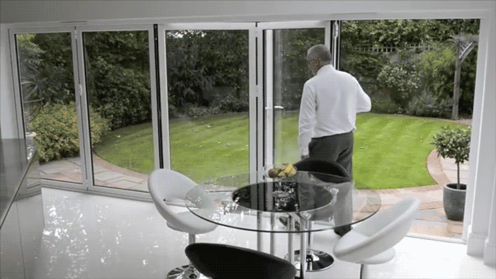 NAFS Folding Doors